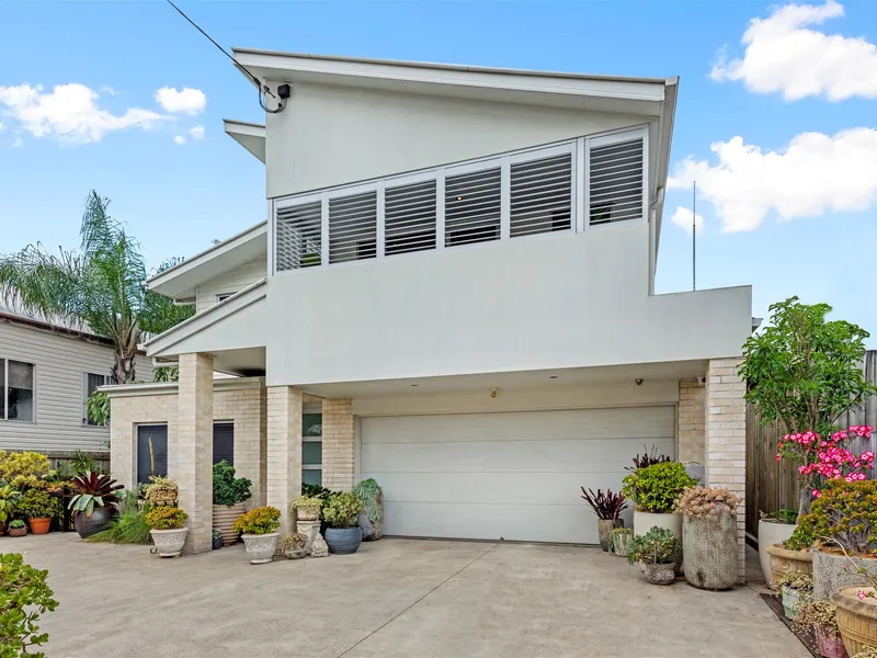 Perfect Designed Contemporary Home