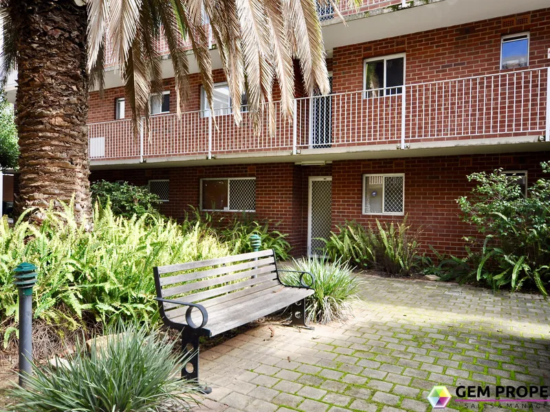 Ground Floor 3 Bedroom Unit!