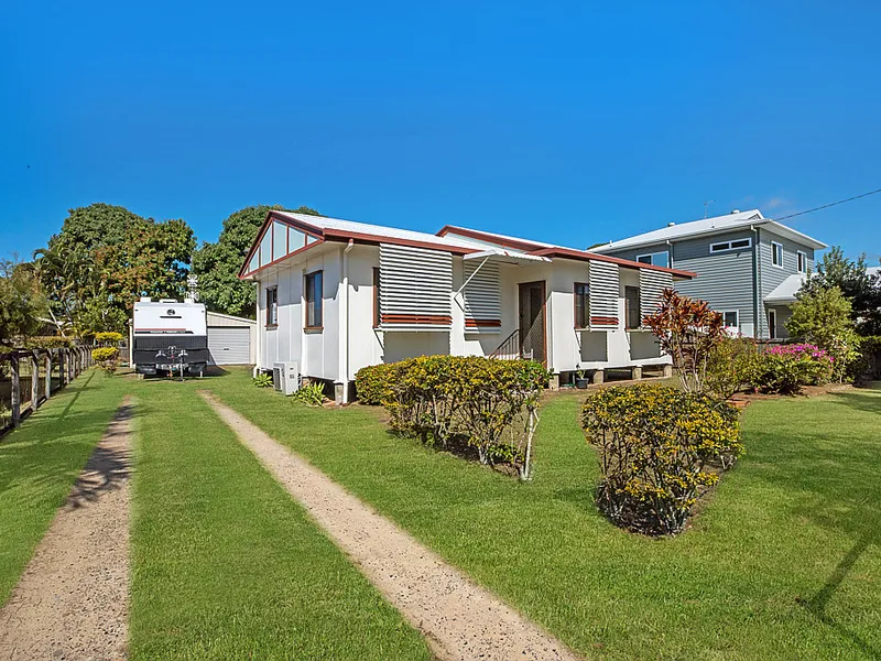 Charming Home, Huge Backyard & a Powered Shed!