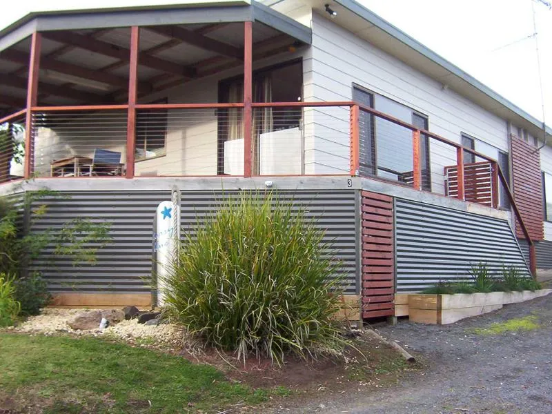 Attractive and Modern With Views