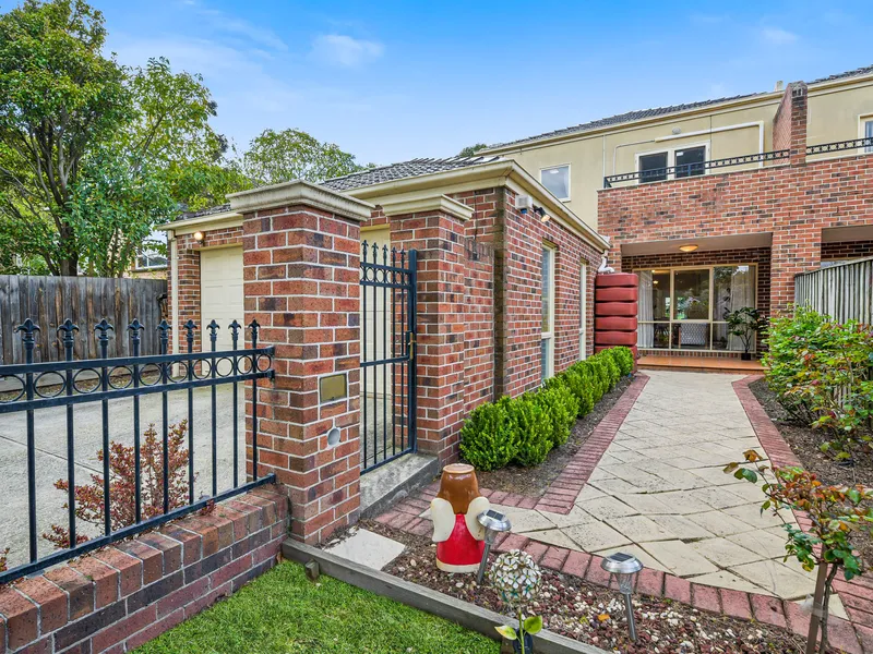 Spacious family townhouse with prime convenience
