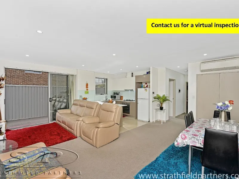 Ultra Modern Apartment with 17sqm Balcony