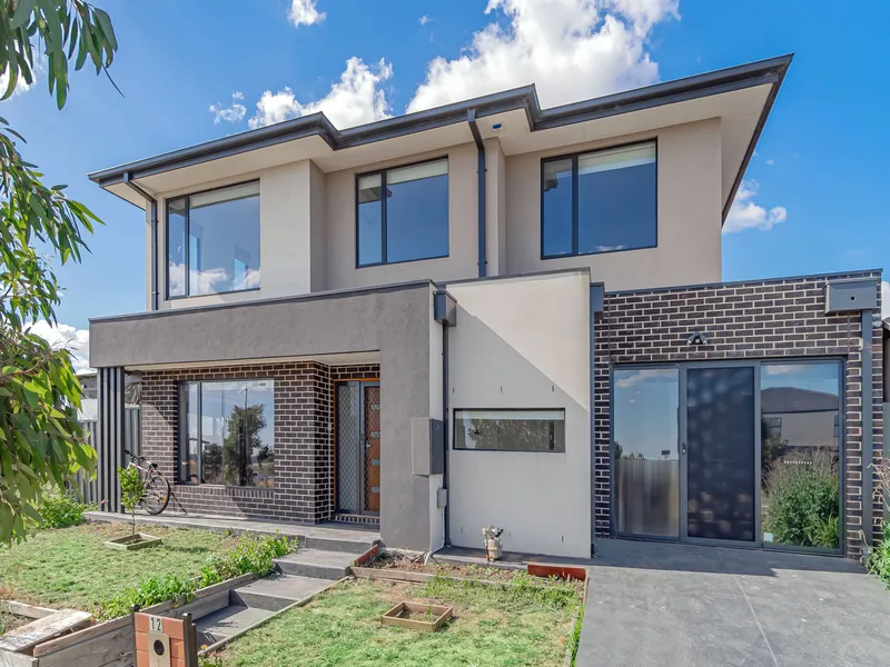 LOCATION! LOCATION! LOCATION!