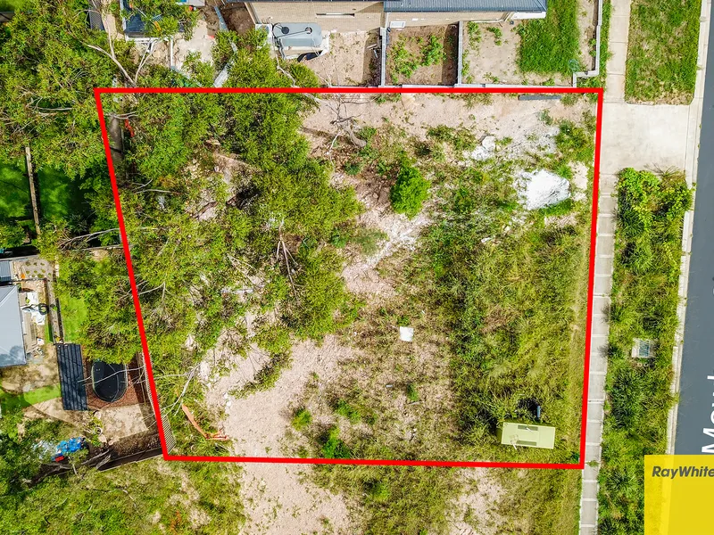 Sold by Binnie Jaura 0430 434 732