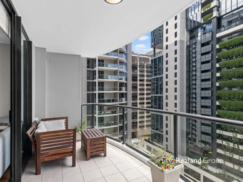 Location,Location - Discover Luxury Living in the Heart of Brisbane CBD!