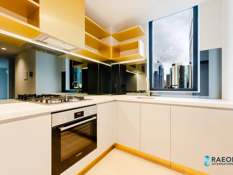 Brand New Luxury 2 Bedroom 1 Bathroom CBD apartment - superb location