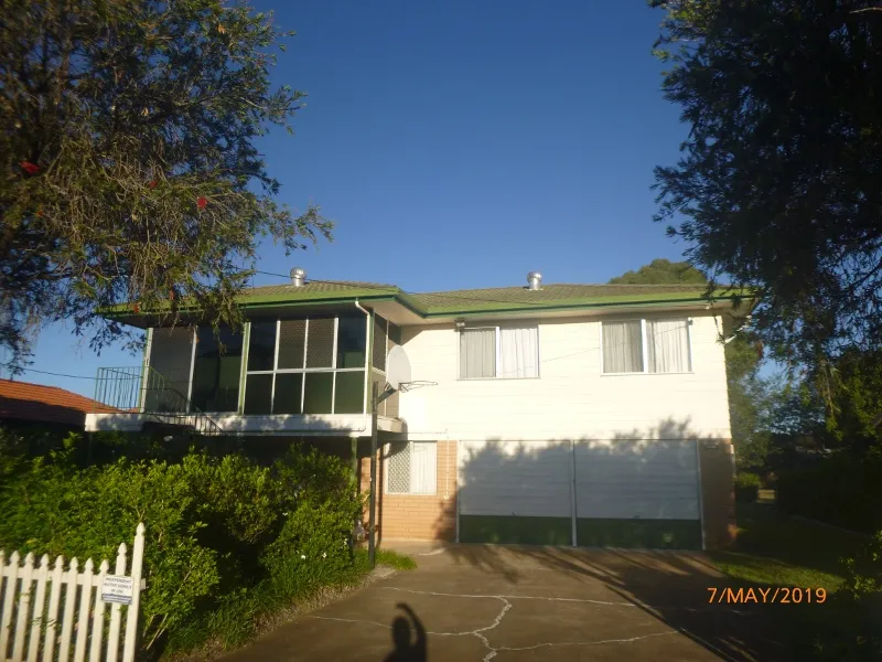 Furnished House walk to CBD