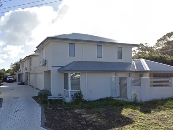 Stylish near new spacious townhouse