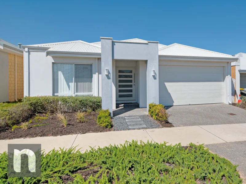 PERFECT LOCATION, SPACE GALORE, LUXURY THROUGHOUT ….WHAT MORE COULD YOU WISH FOR?