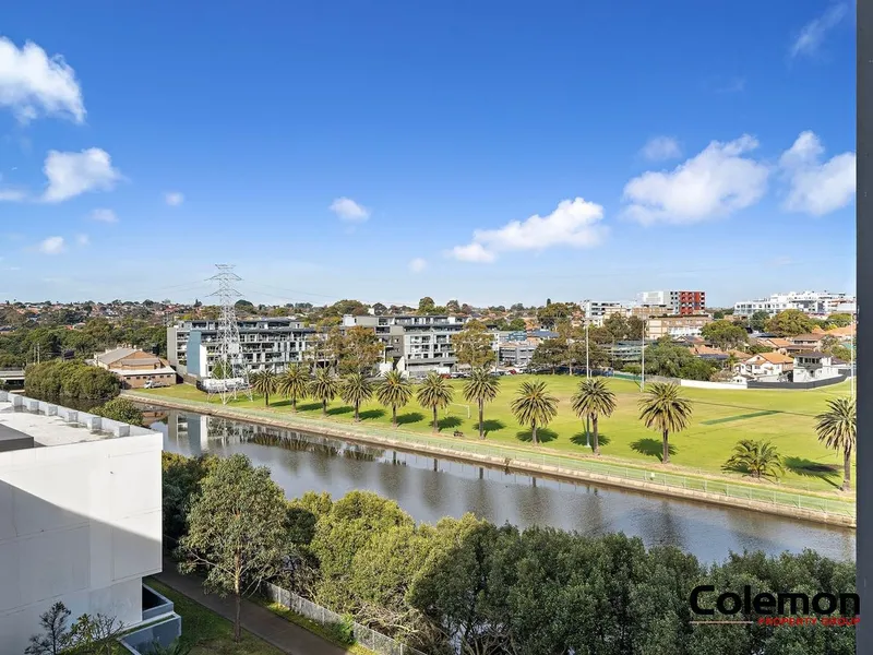 Ultra Spacious Apartment with Mesmerising River & Park View | Pet Friendly