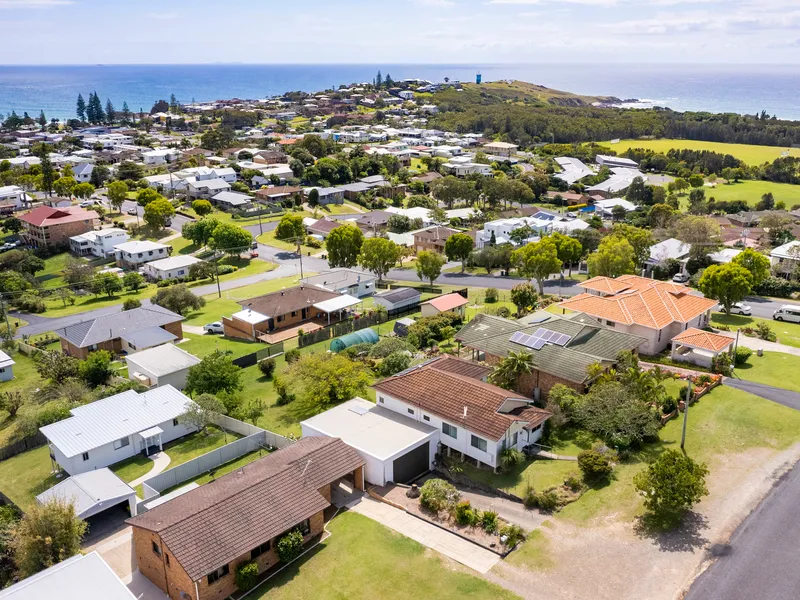 Opportunity Knocks at Woolgoolga!