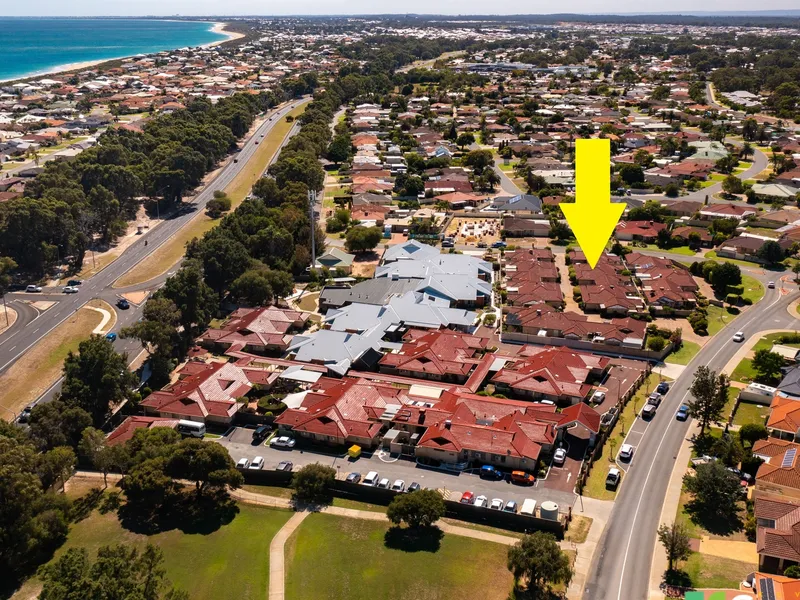 Welcome to Oakmont Ave - A 3 x 1 x 2 Unit in Meadow Springs!