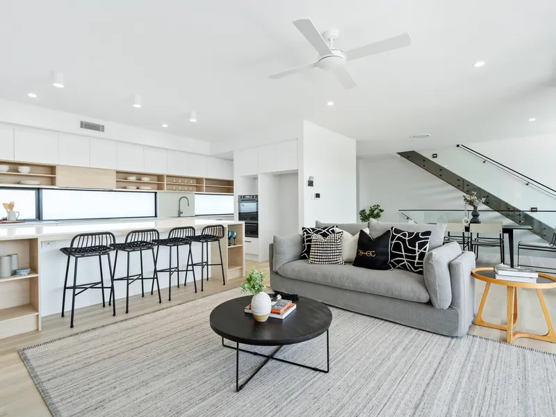 Coastal Lifestyle Meets Modern Design