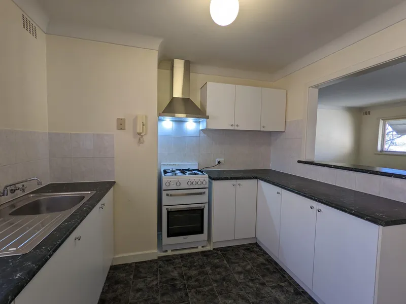 PARMELIA 2 BEDROOM UNIT FOR RENT