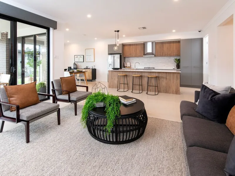 Idyllic Modern Living!