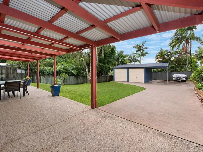 Easy North Buderim Living
