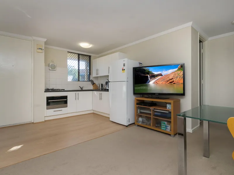 This apartment has it all!