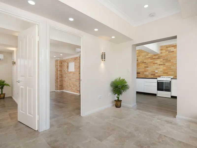 Ground Floor Two Bedroom Apartment in Beachfront Complex