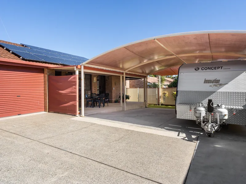 Easy-care living close to parks, shops and public transport