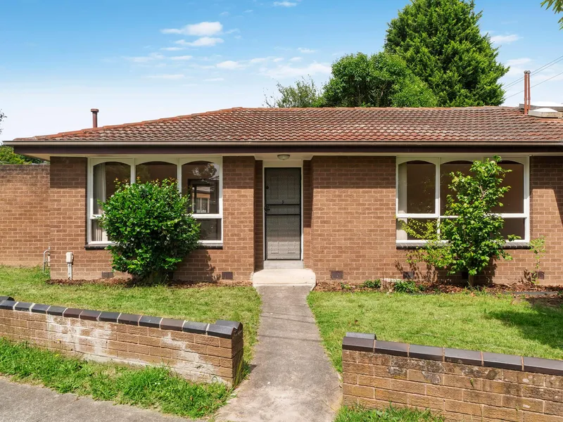 Neatly Presented Two Bedroom Unit