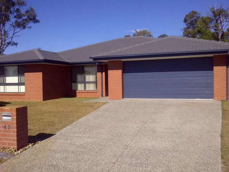 4 Bedroom Home - Bellmere