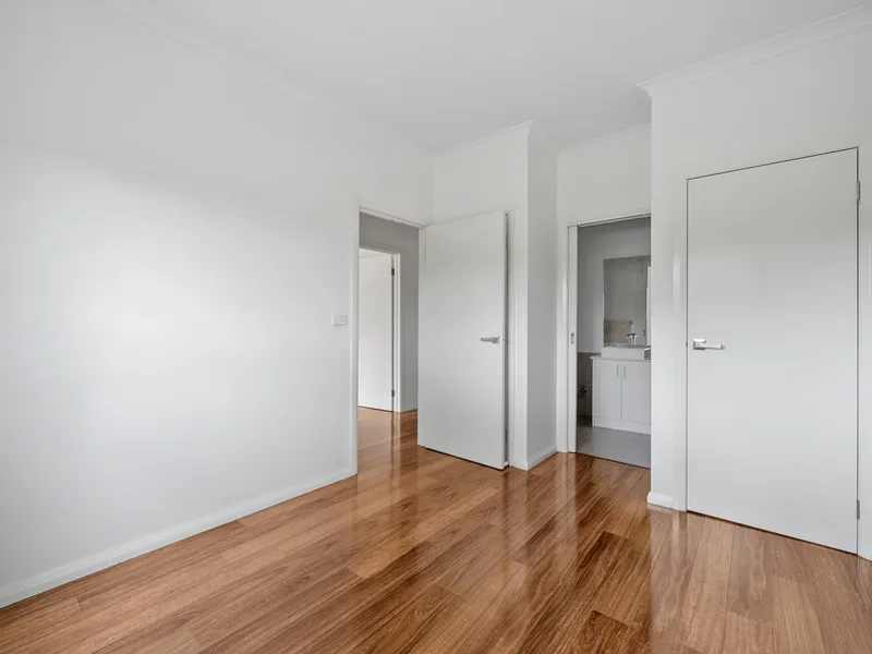 Close to Schools, Shops & Restaurants