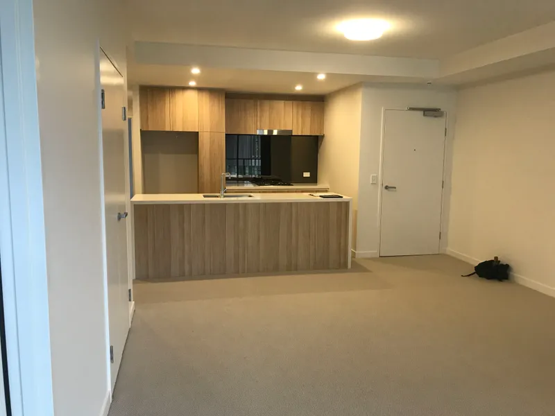 Nearly new two bedrooms unit with large size