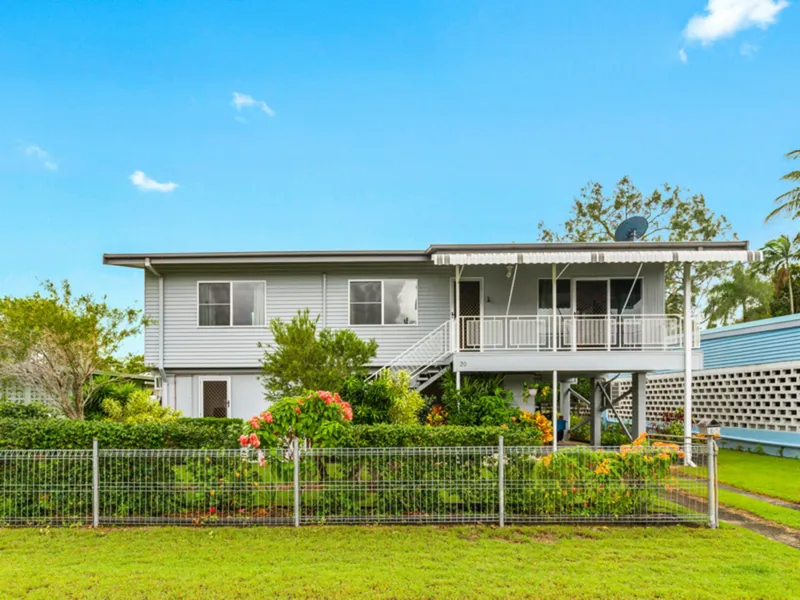 HIGH SET CITY FRINGE HOME - 658m2 BLOCK