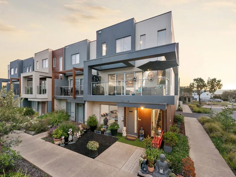 Prime Corner-Terrace Home