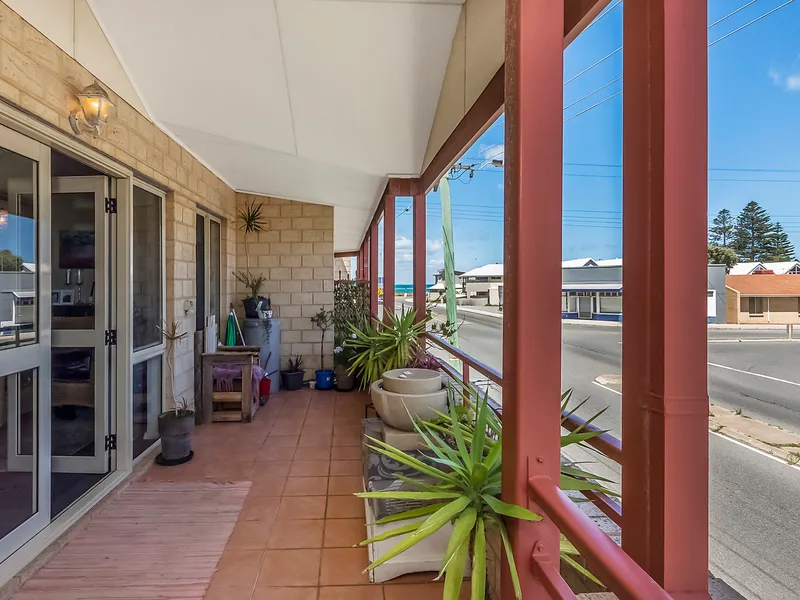 OCEAN VIEWS, BEACHSIDE LIFESTYLE! 