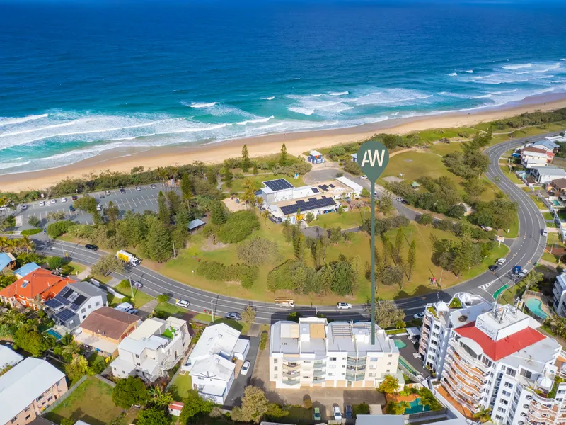 Top Floor, Stunning Views, Exclusive Terrace!