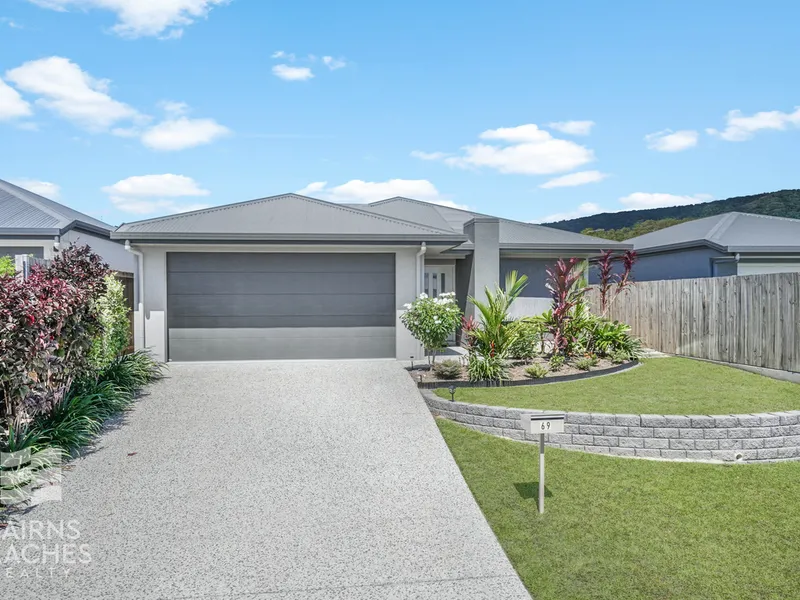 WHY WAIT TO BUILD - 1 YEAR OLD 4 BED