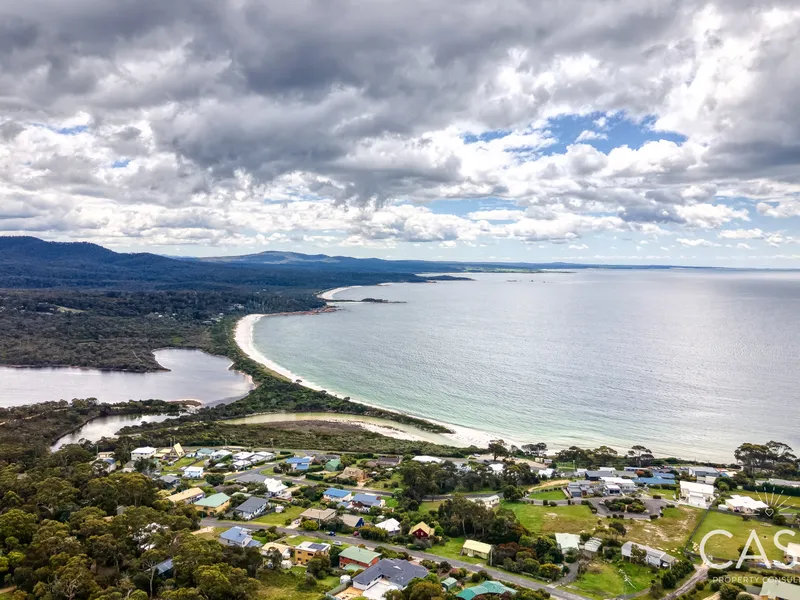 Binalong Bay - Vacant Land