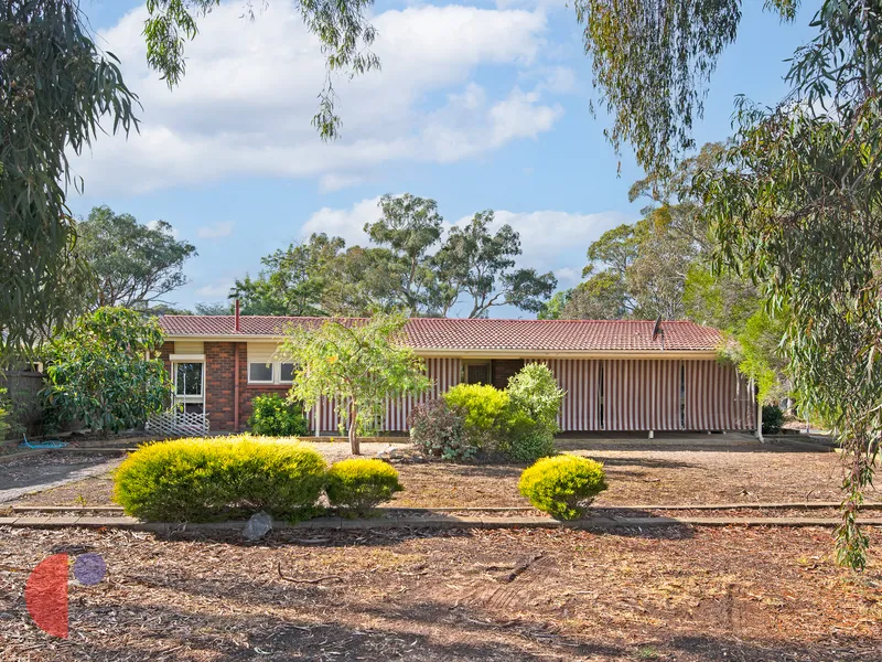 LARGE FAMILY HOME WITH DUAL STREET ACCESS