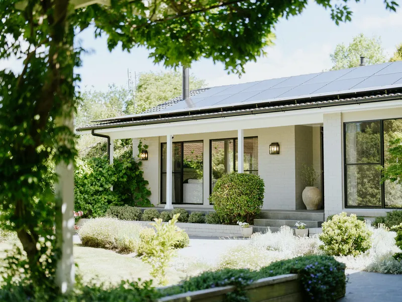 A perfect blend of country charm in this elegant Hamptons home