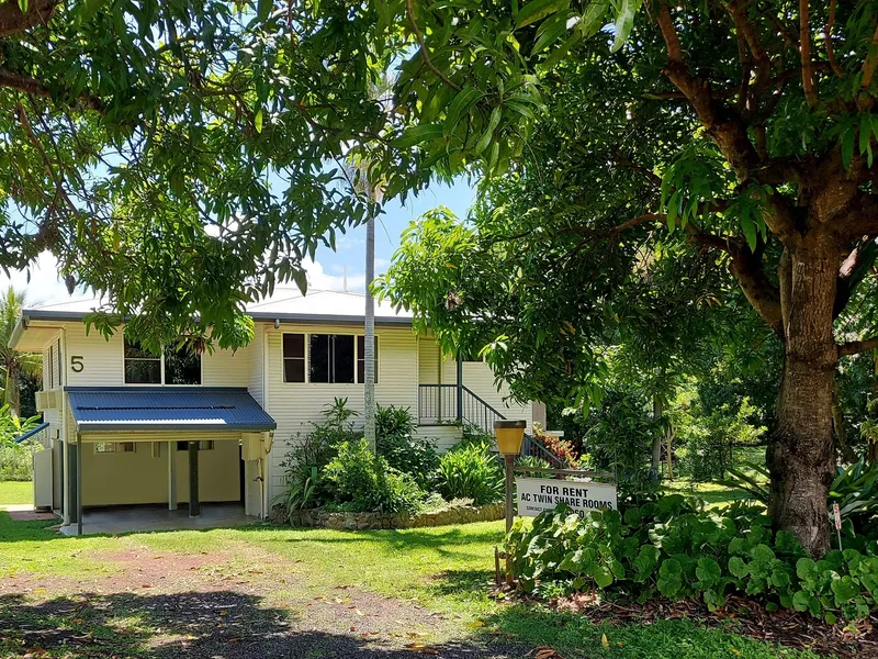 Lakeland Home & an income.