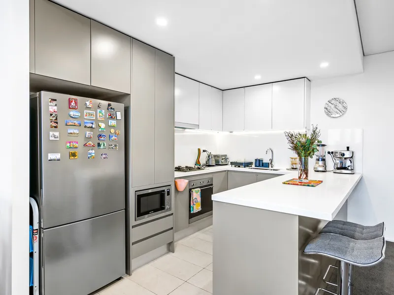 Convenient location, contemporary living with stunning views