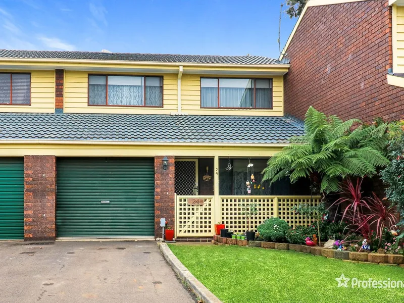 Well presented townhouse with ducted air conditioning