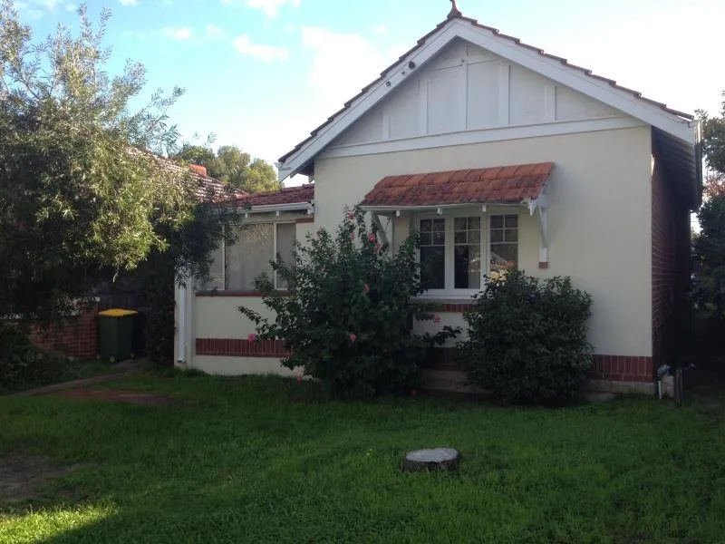 3 Bedrooms - Cottage Style Home