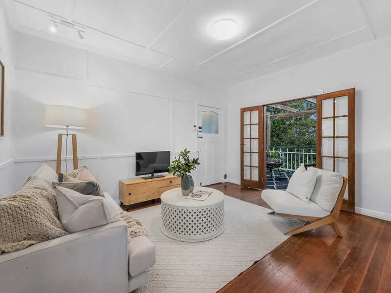 Exquisite character home - dual living/income possibility in sought-after area