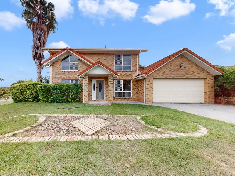 GET IN NOW TWO STOREY, GENEROUS LIVING IN PARKINSON