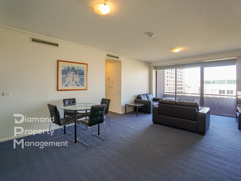 Cozy Furnished City View Apartment At Melbourne's 'Paris End'