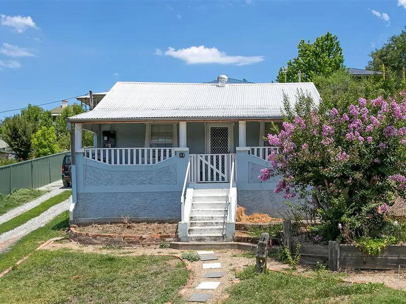 3 Bedroom Home with stunning view