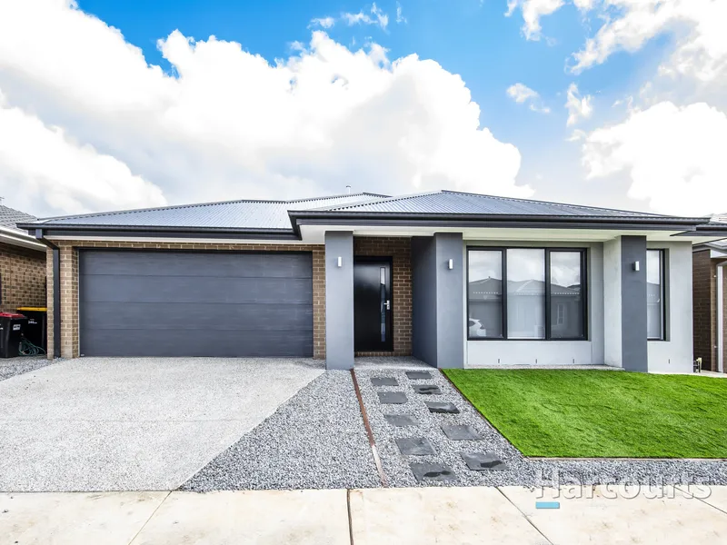 BRAND NEW IN THE HEART OF WEIR VIEWS!