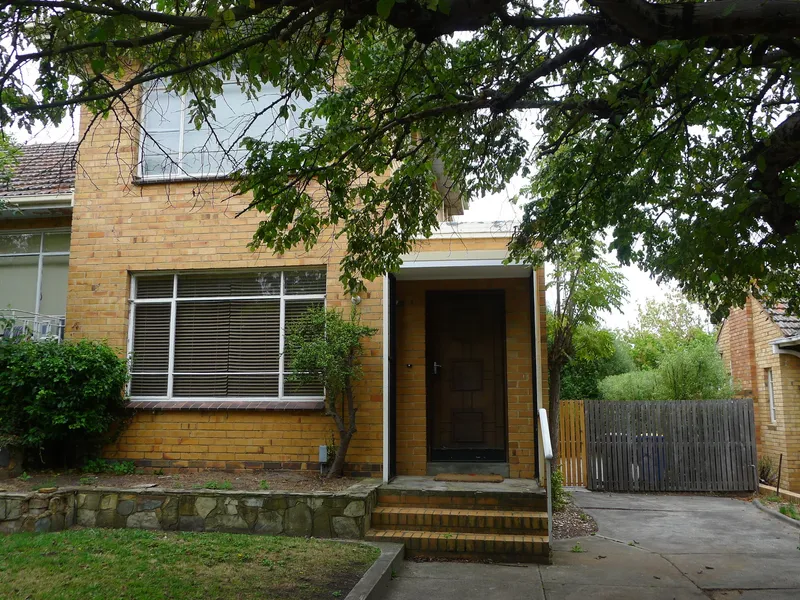 Funky 2 Bedroom Split-Level Unit
