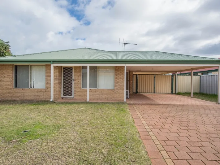 LOVELY FAMILY HOME 3 BED 1 BATHROOM HOME