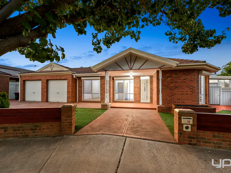 NEW OPPORTUNITY ON ELPHINSTONE