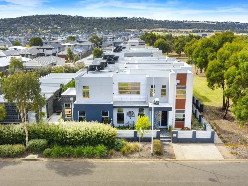 Private Sanctuary on Staysail