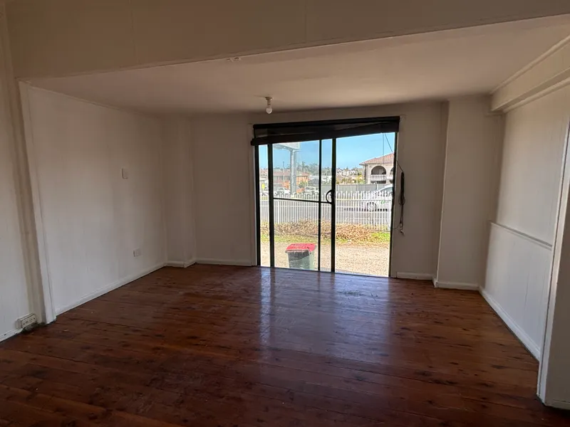 WELCOME 333a WOODVILLE ROAD, GUILDFORD