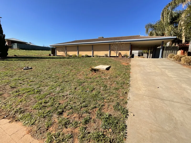 Neat 3 bedroom home in quiet location